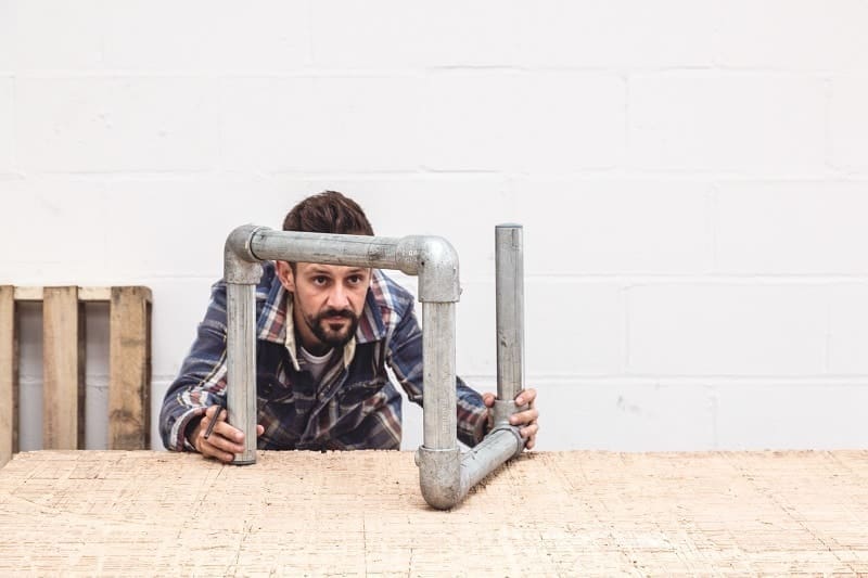 2 Ways To Create A Table From Discarded Scaffolding 2 Build table discarded scaffolding 1