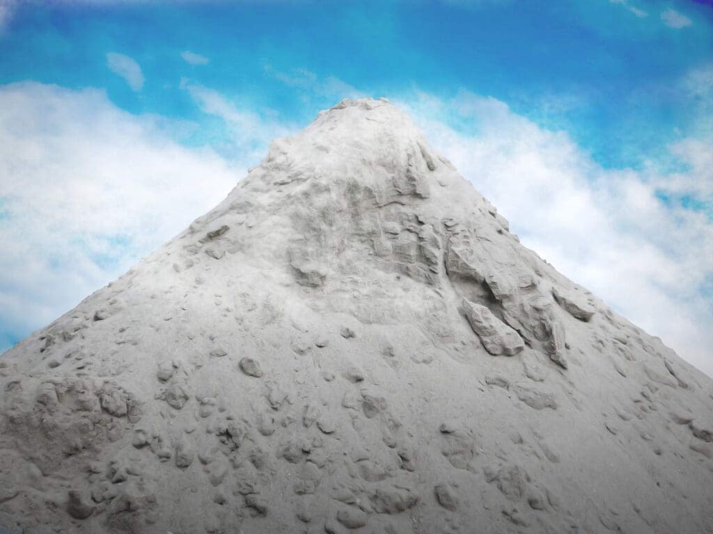 Pile of sand - choosing the right sand dredging pump