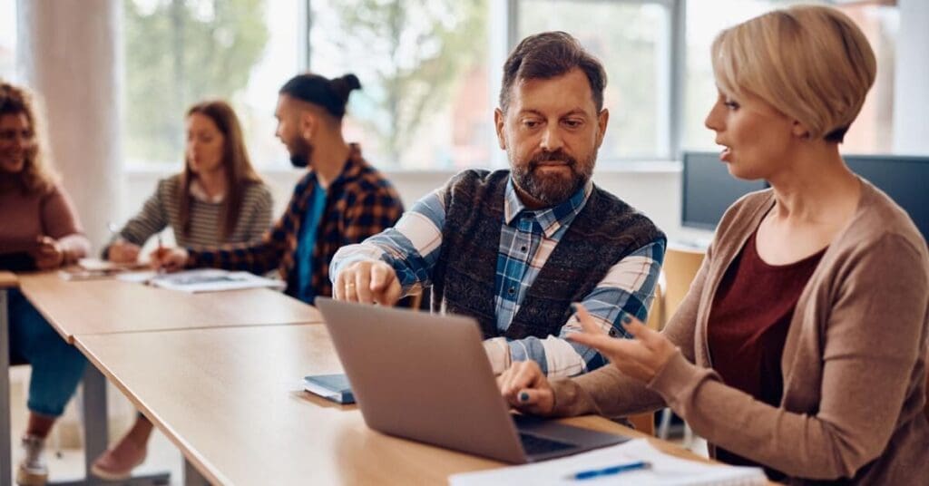 A Guide To Green Building Courses In Canada 2 Students learning at green building course