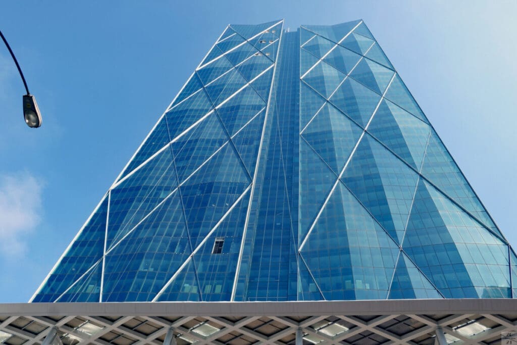 Green Buildings In Canada: A Collection Of Some Of The Country'S Finest 14 Cibc square