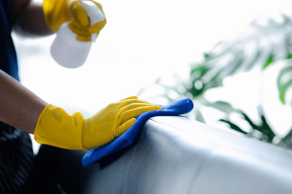 Average House Cleaning Rates In Ontario 4 House cleaner cleaning a home