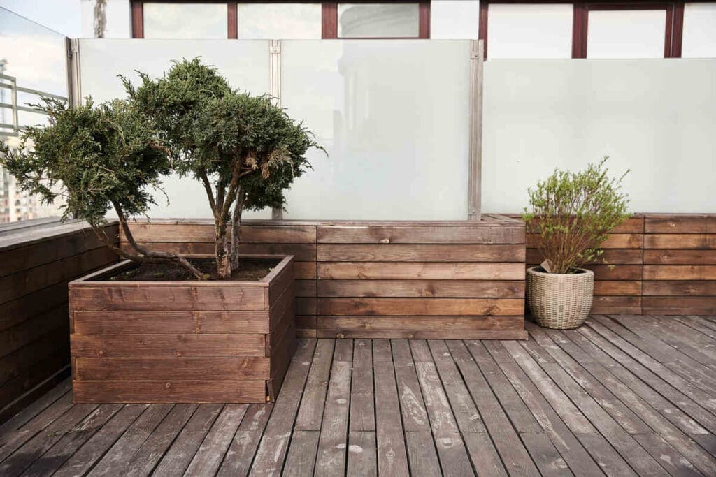 Small Backyard, Big Impact: Maximizing Limited Outdoor Space 6 Small outdoor space backyard