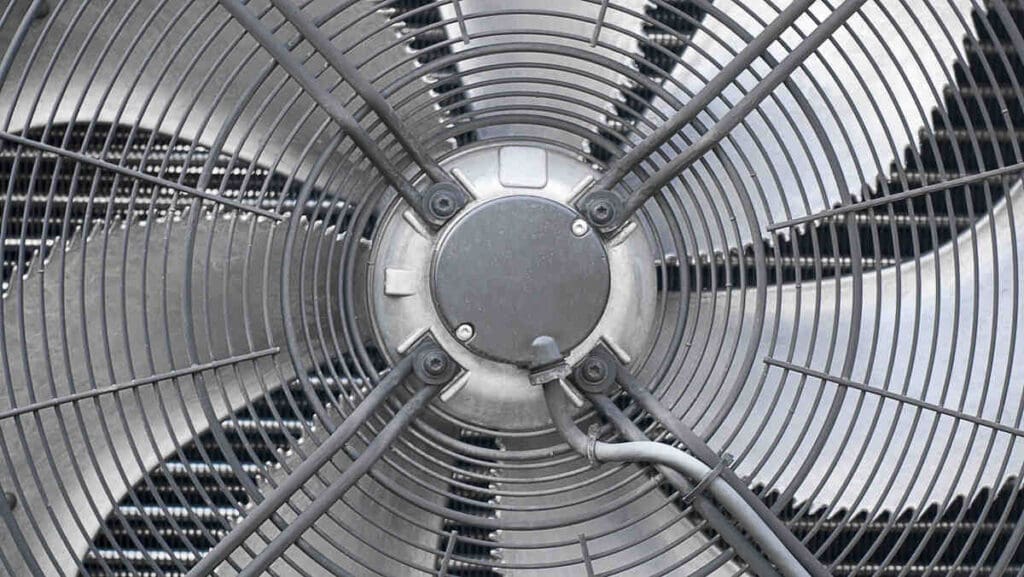 Heat pump fan