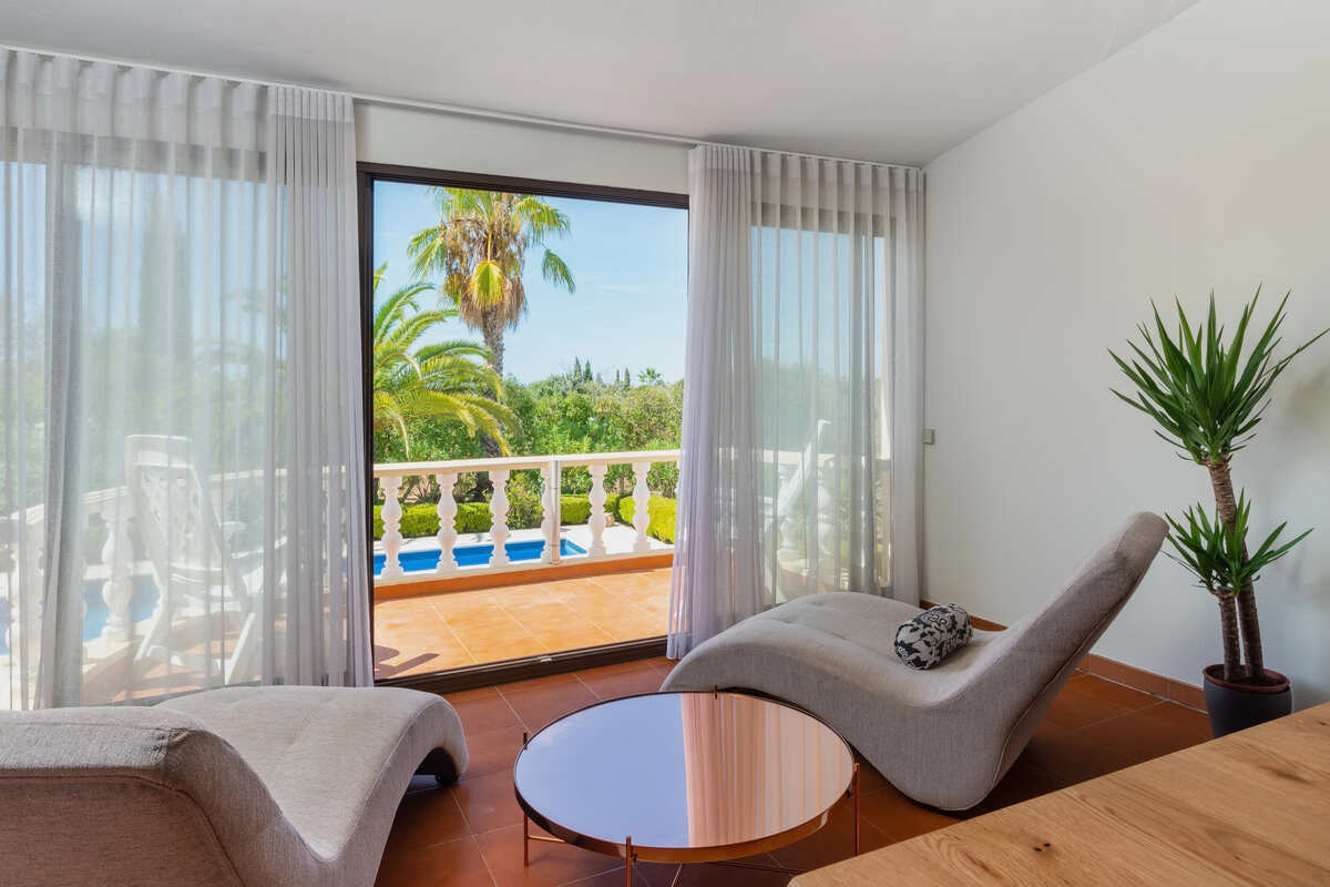 5 Energy-Efficient Upgrades To Make Your Airbnb Business 1 Airbnb rental apartment