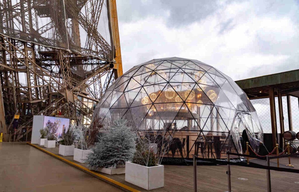 How To Choose The Right Dining Pod For Your Space 5 Outdoor dining pod - dome