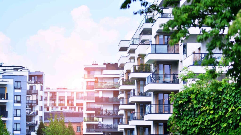 The Condo Carbon Challenge 4 Condo buildings - energy efficiency