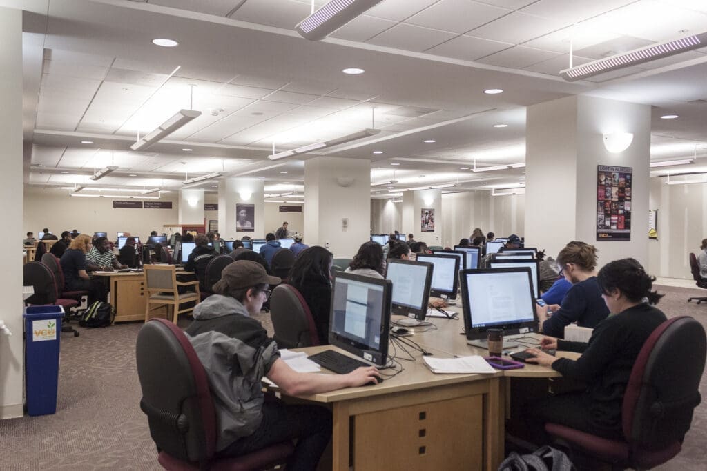Office building workers source: amber-lynn taber/flickr