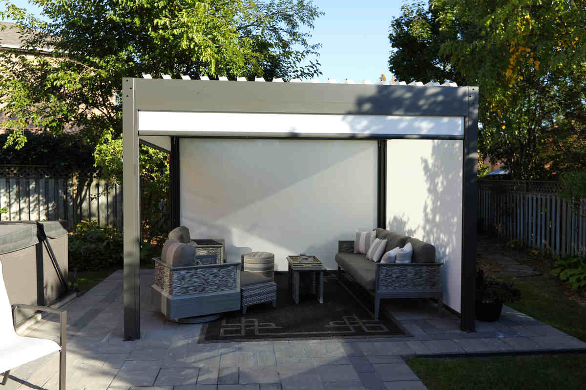 aluminum pergola