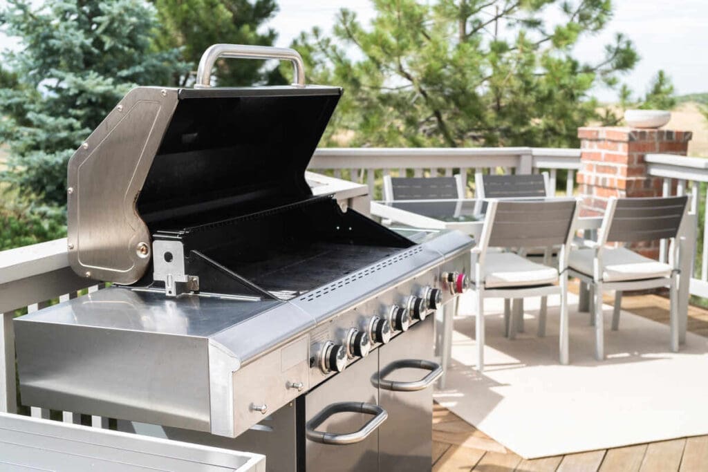 Finding the Most Durable and Efficient Outdoor Cooking Solutions 4 outdoor kitchen BBQ cooking