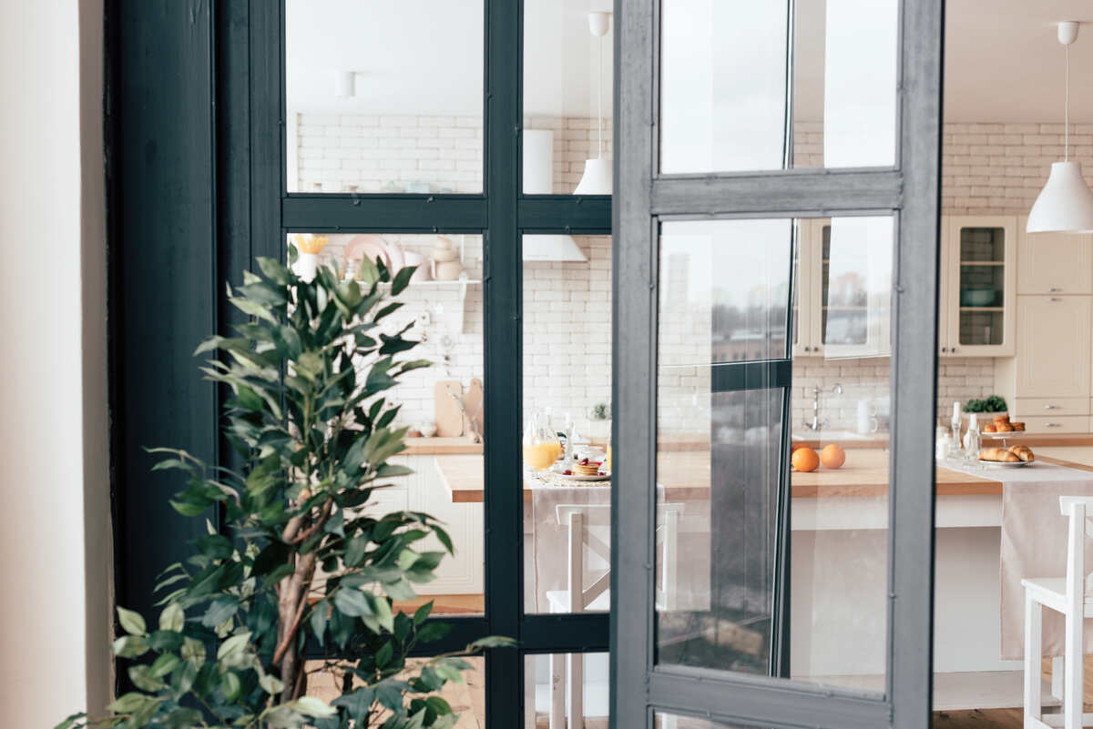 When Is It Time to Replace Your Windows? Key Signs to Watch For 7 windows in house
