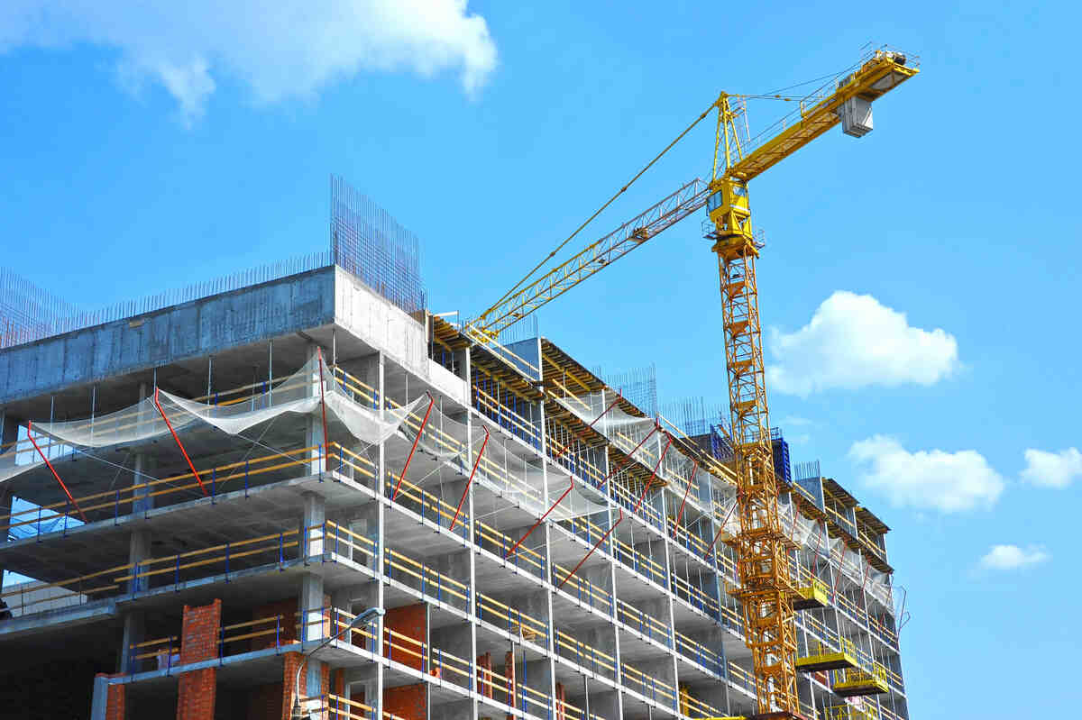 Why Green Building Contractors Need Specialized Insurance Coverage 7 construction site - building