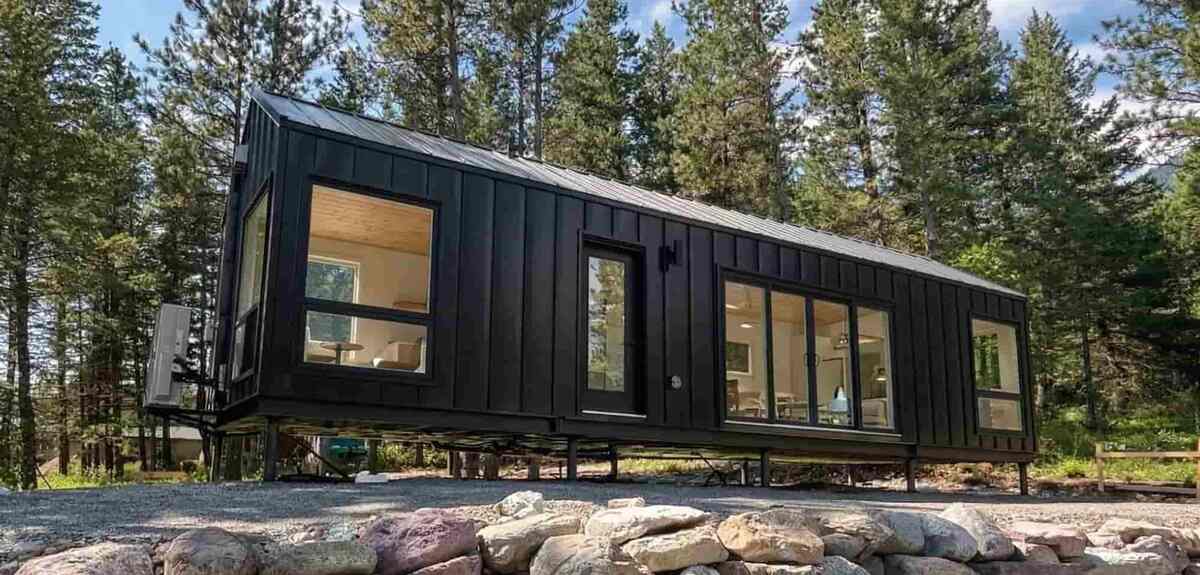 Tiny Homes in Alberta: A Collection of 10 Tiny and Small Prefab Builders 1 Mod Series tiny home, Alberta, Canada - Modern Modular