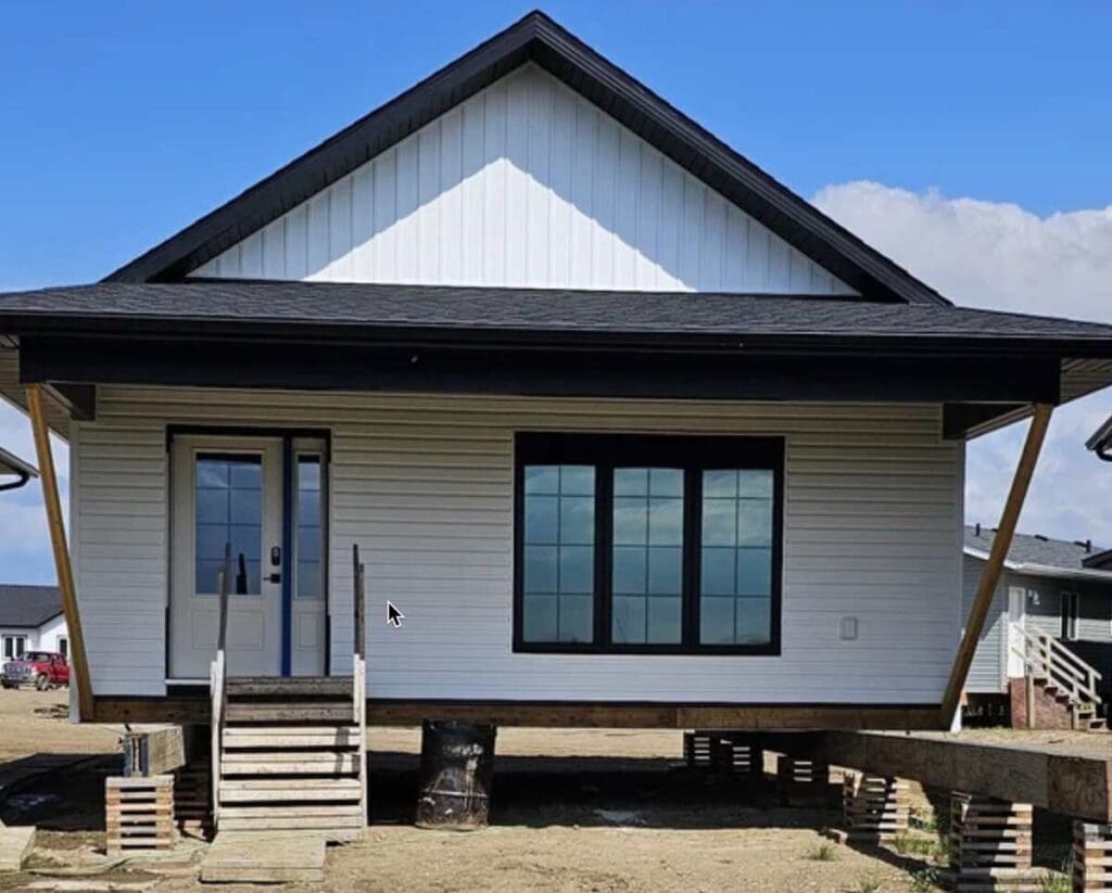 Tiny Homes in Alberta: A Collection of 10 Tiny and Small Prefab Builders 12 Homes to Go - small modular houses in Alberta, Canada